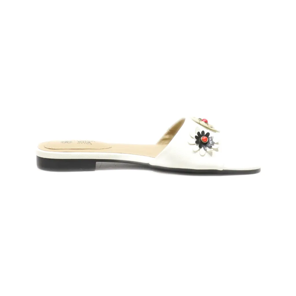 Avon Flat Sandals Leather White Colour For Women