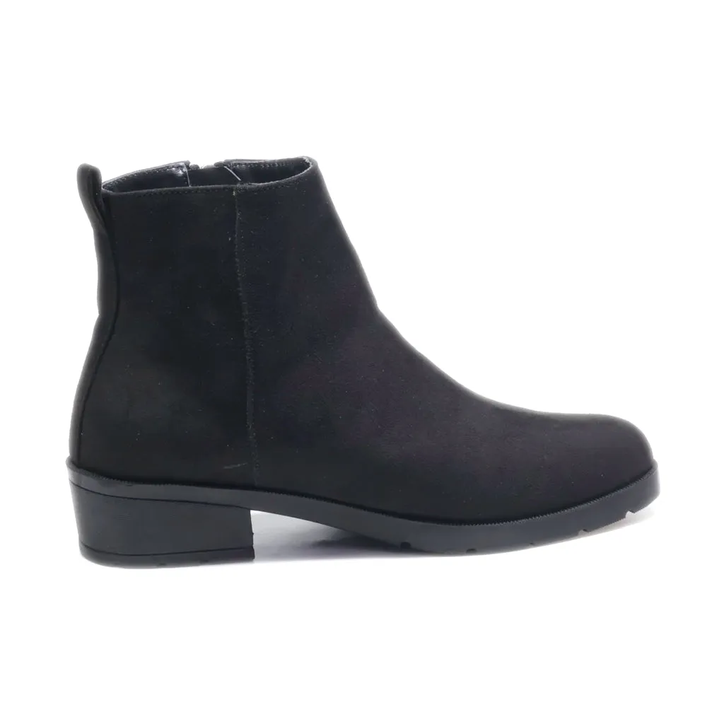 H&M Ankle Boots Suede Black Colour For Kids