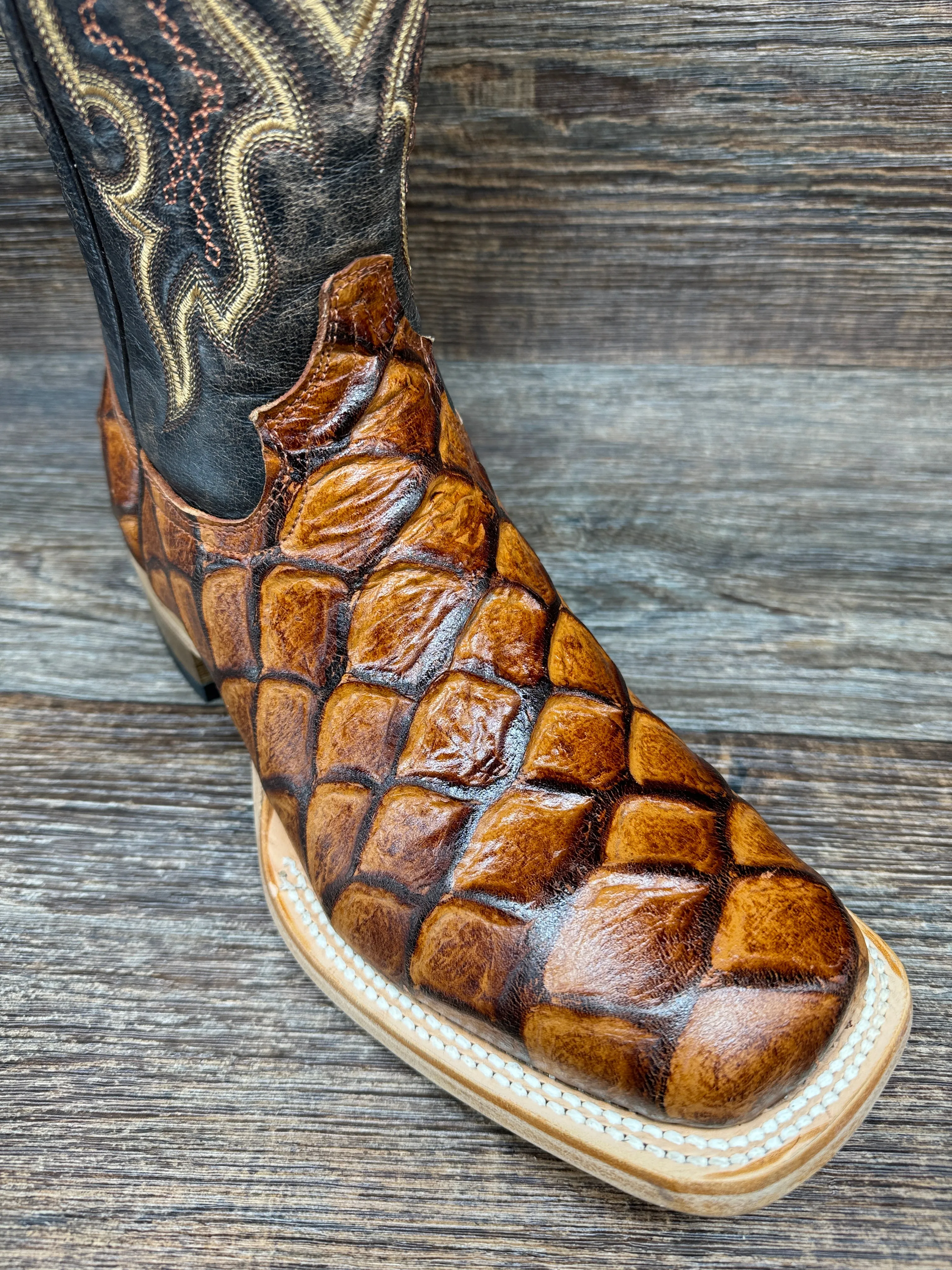 Q156 Men's Genuine Cowhide Fish Print Western Boots by Cowtown